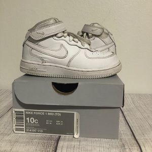 Toddler Air Force 1s Mids